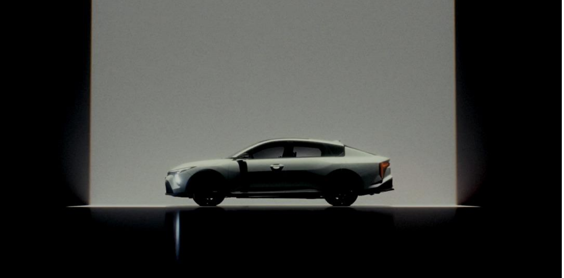 Kia k4